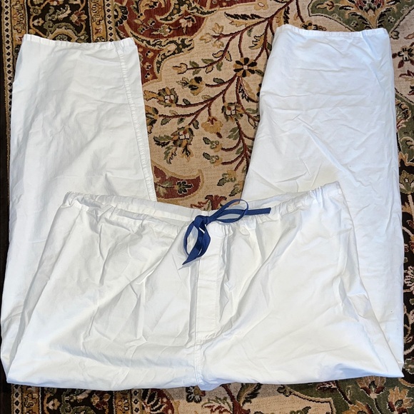 Elegant White Wide Leg Pants with Blue Tie - Picture 1 of 2
